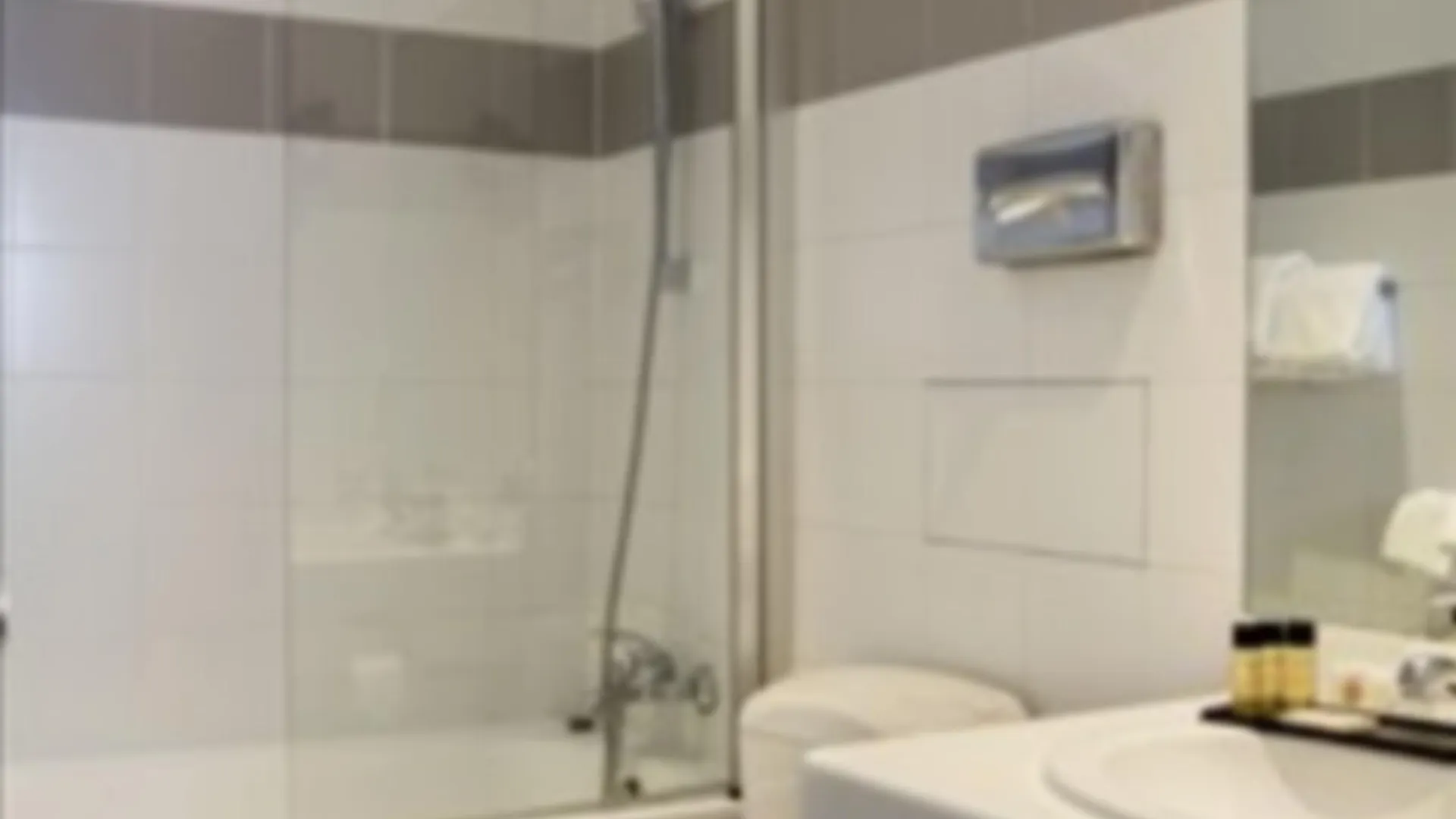 55 Hotel Montparnasse Paris