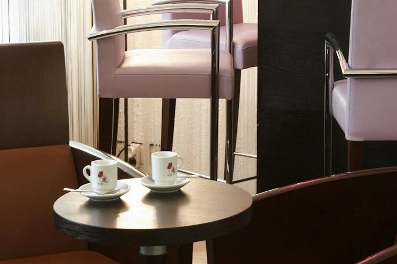***  55 Hotel Montparnasse Paris France