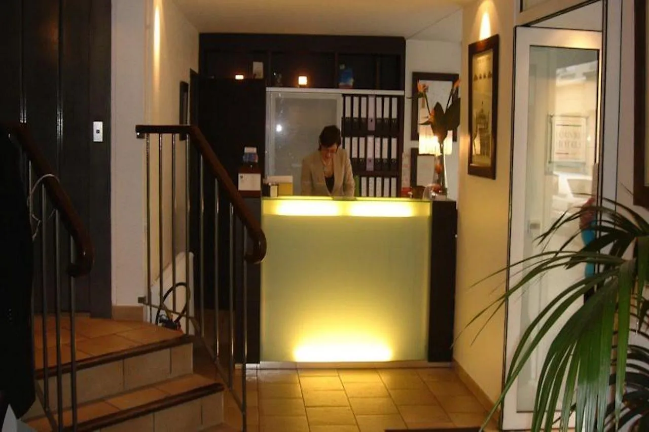 55 Hotel Montparnasse Paris