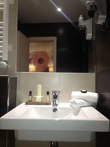 55 Hotel Montparnasse Paris 3*,  France