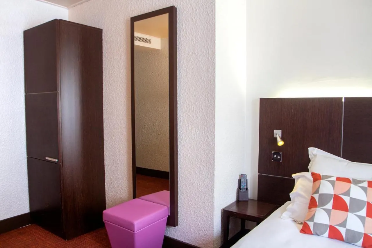 55 Hotel Montparnasse Paris