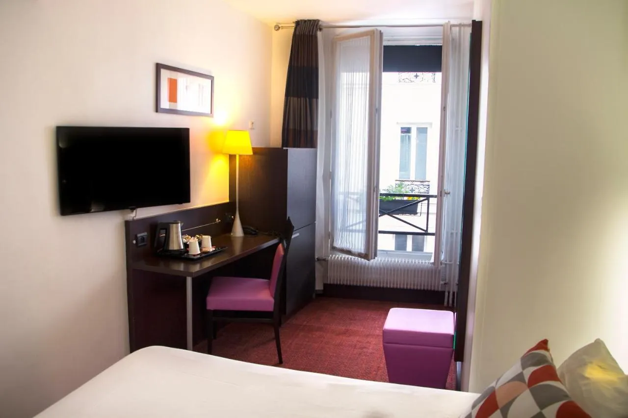 55 Hotel Montparnasse Paris 3*,