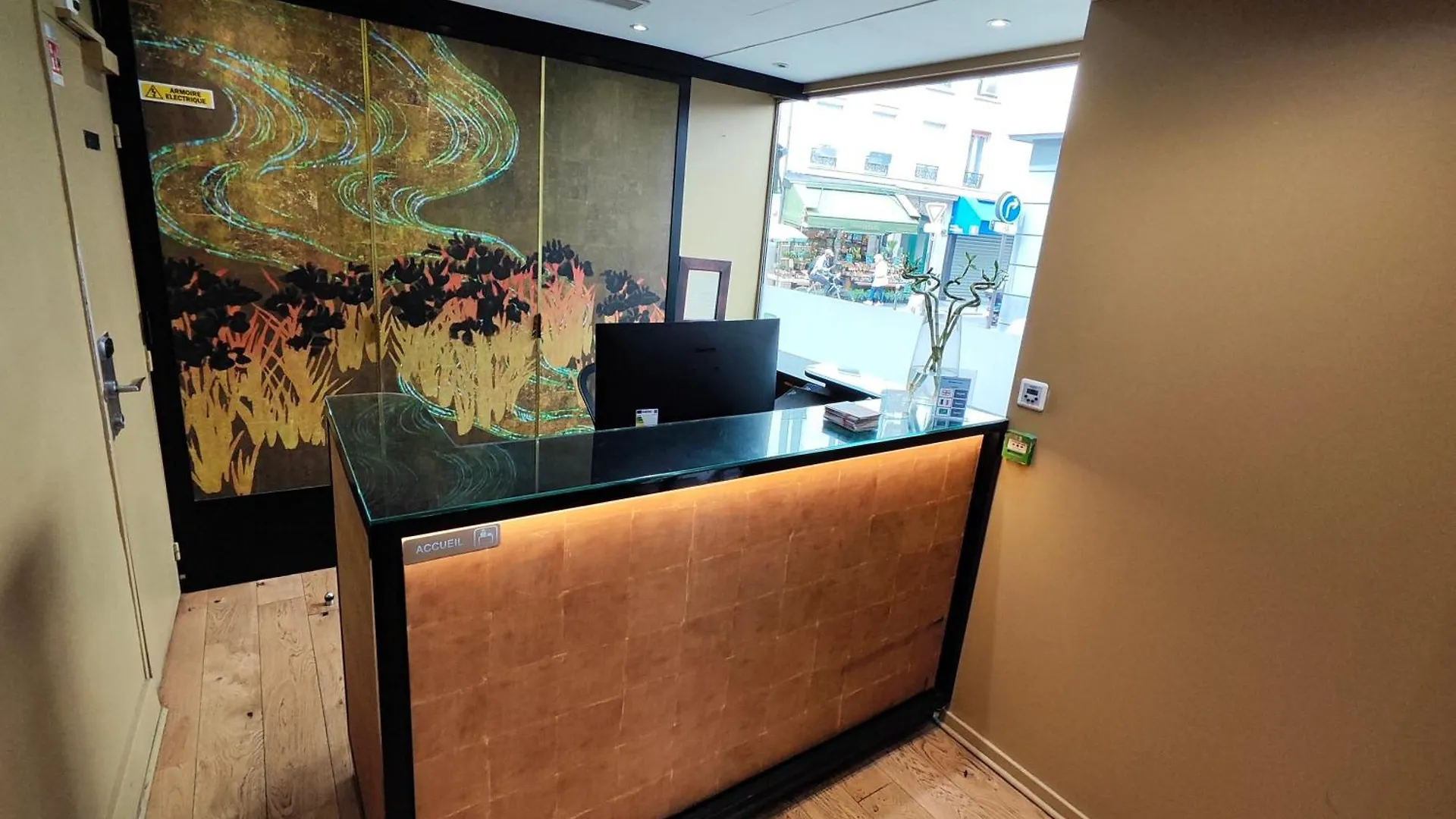 ***  55 Hotel Montparnasse Paris France