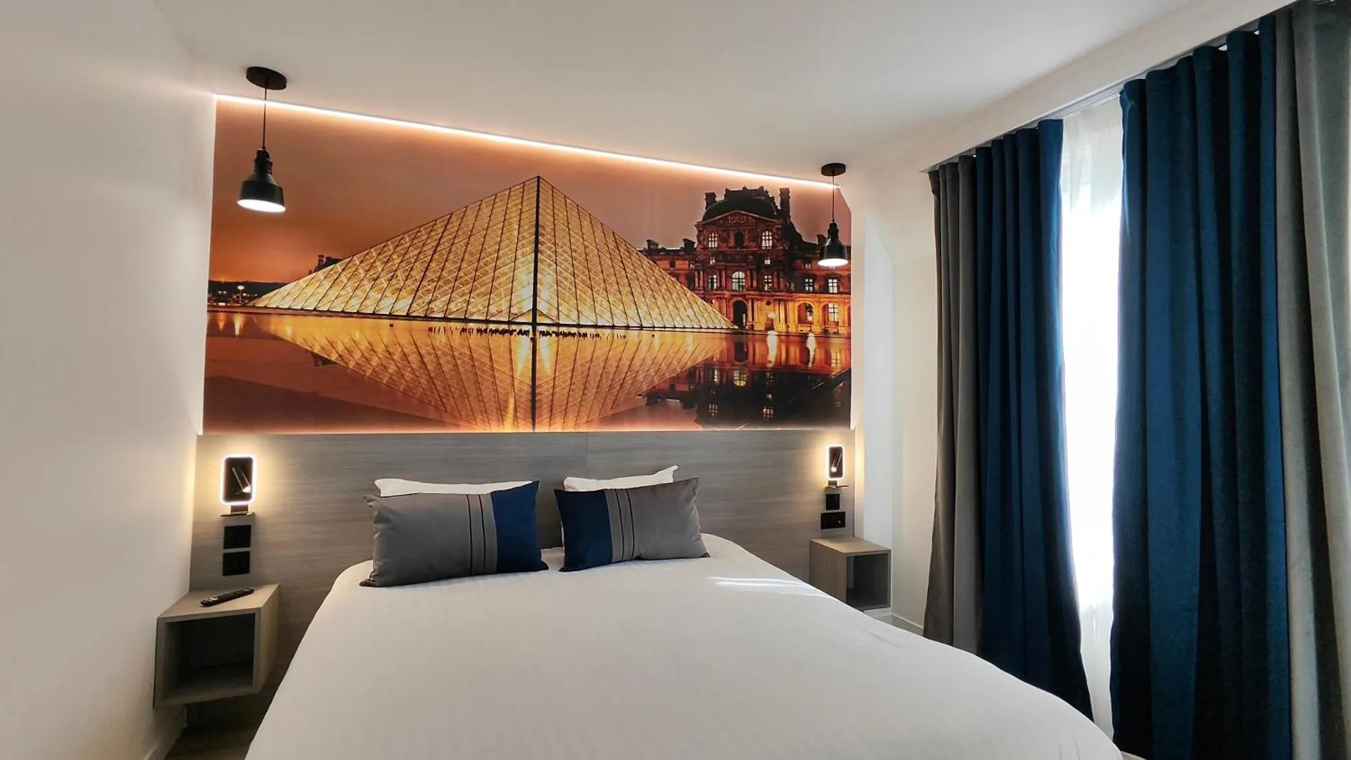 55 Hotel Montparnasse Paris 3*,  France