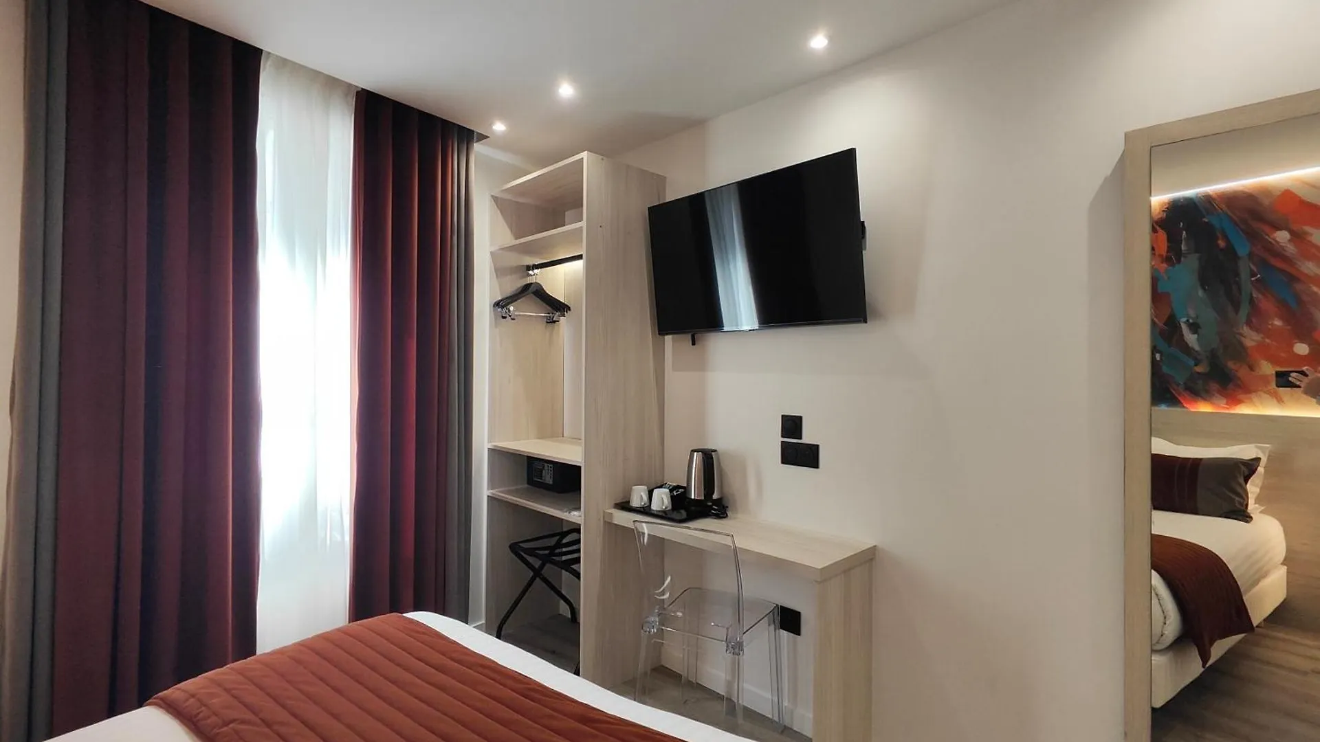 55 Hotel Montparnasse Paris