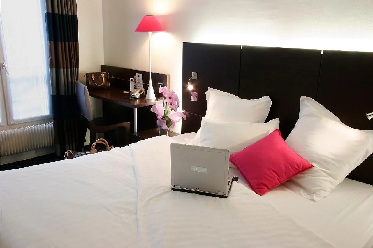 55 Hotel Montparnasse Paris