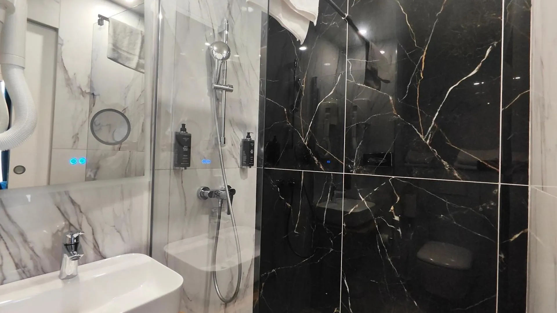 55 Hotel Montparnasse Париж 3*,